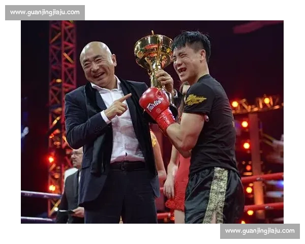 邱建良VS恩里克科尔巅峰对决谁将改写荣耀格局世界擂台风云再起的关键一战 邱建良VS恩里克科尔巅峰对决谁将改写荣耀格局世界擂台风云再起的关键一战